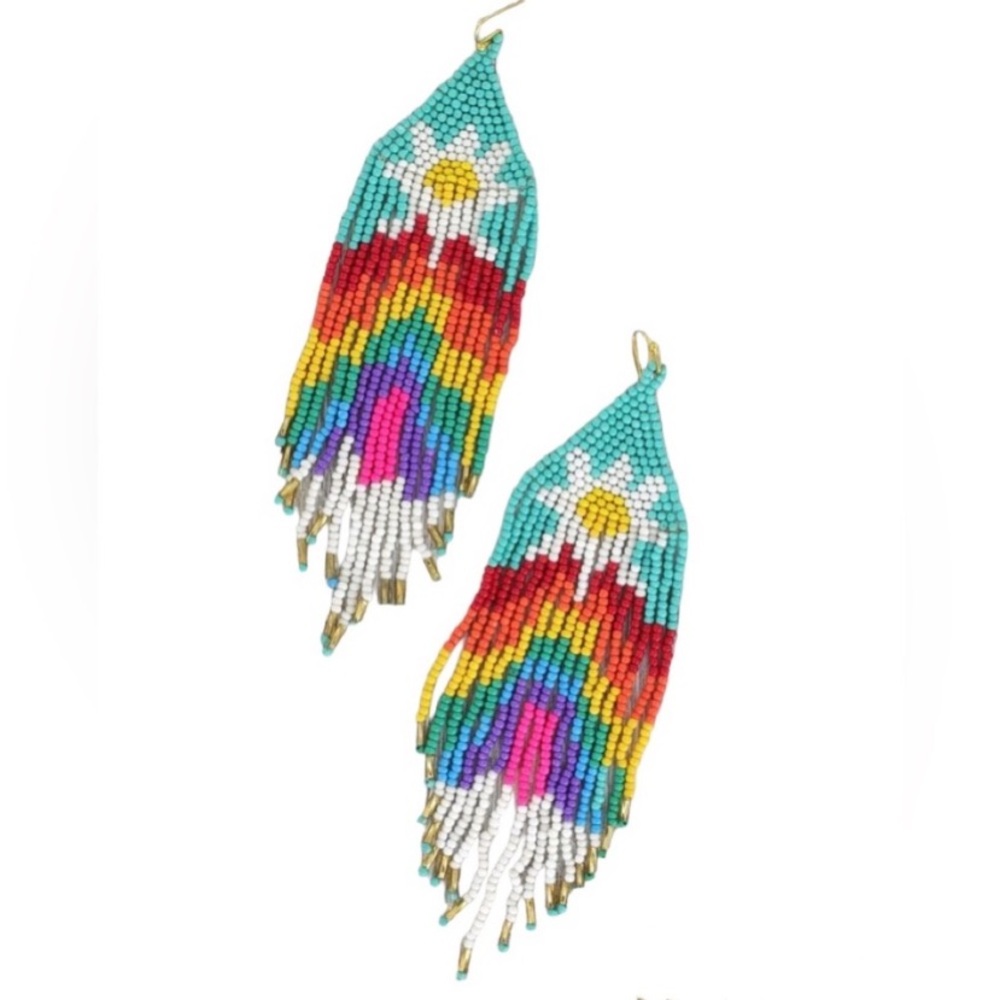 NWT beaded daisy rainbow earrings